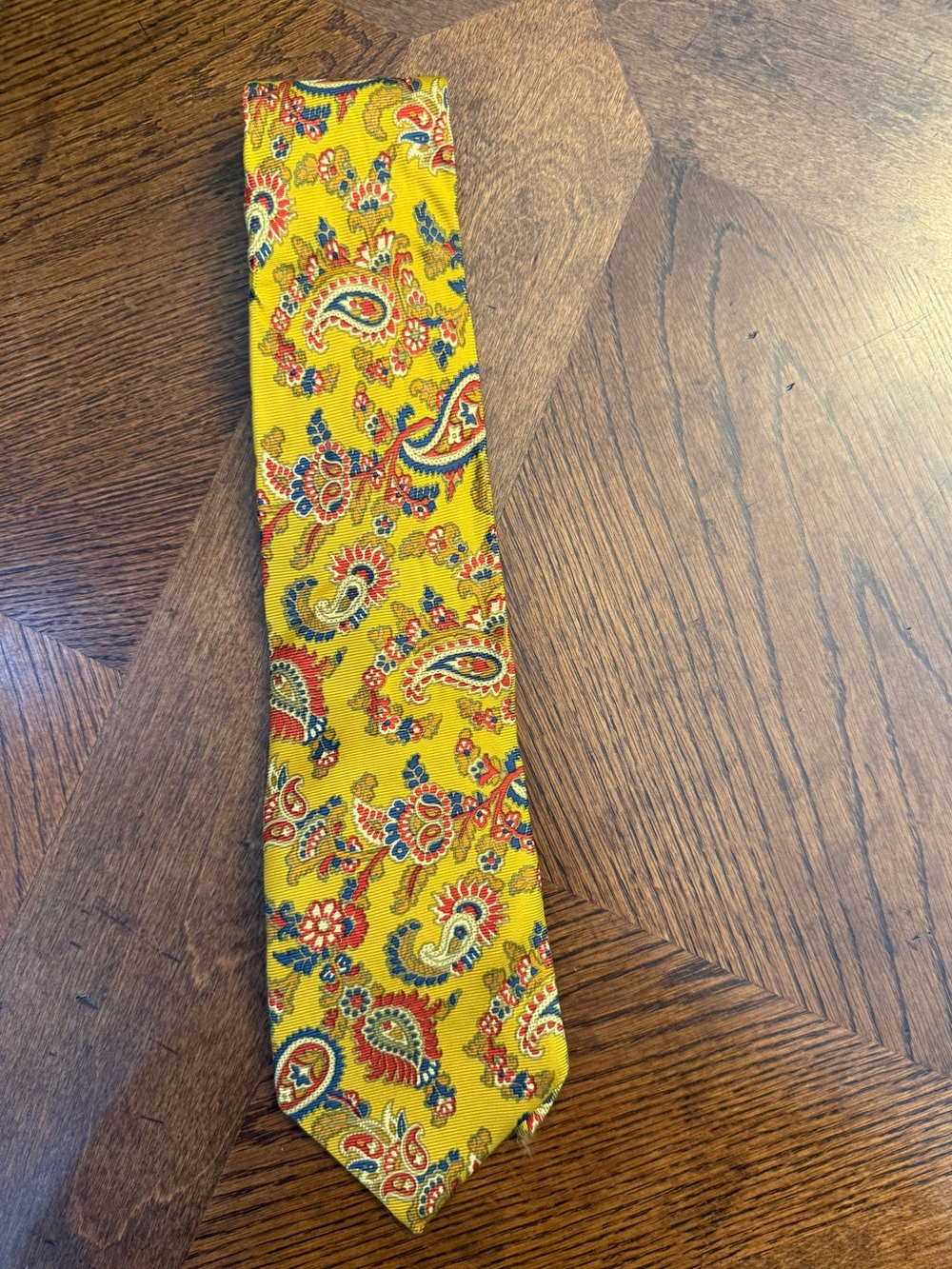 Brooks brothers Yellow Paisley Neck Tie